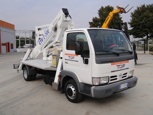 NISSAN CABSTAR – 35 10 – foto 2