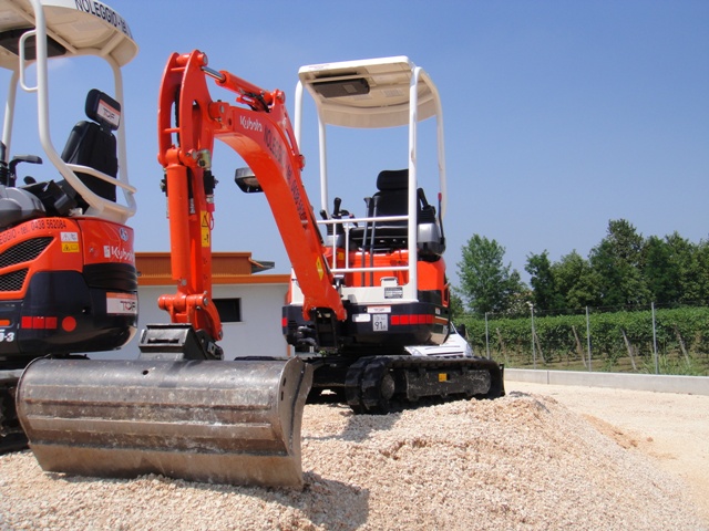 KUBOTA – U 25-3 – photo 3